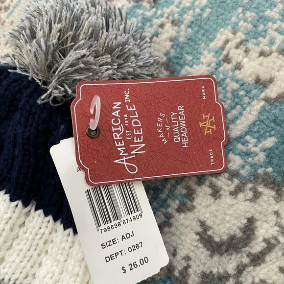 New AMERICAN NEEDLE Slope Knit Stripe Pompom Beanie In Navy-ivory-heather grey - Picture 3 of 6